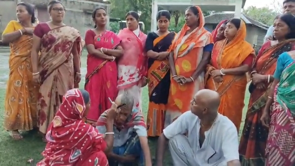 চুল দাড়ি কাটলেন