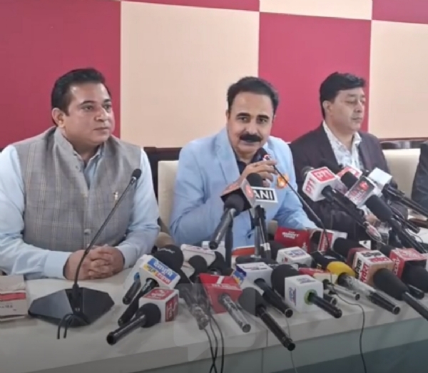 হিমাচল বোর্ডের দশম শ্রেণির ফল প্রকাশ, ৬৯৯ নম্বর পেয়ে রাজ্যে প্রথম অনমোল