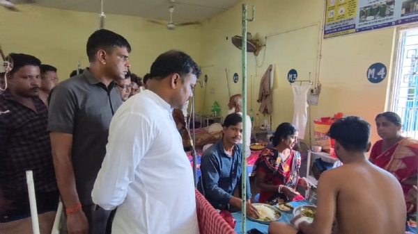 হাসপাতাল পরিদর্শনে বিধায়ক সুশান্ত ঘোষ