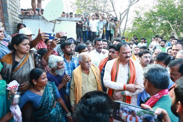 দুর্গে গ্যাস সিলিন্ডার বিস্ফোরণে একই পরিবারের ৪ জনের মৃত্যু