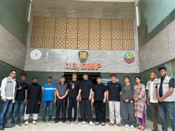 জুয়ার টাকা বিদেশে পাচারের পর্দাফাঁস, বাংলাদেশে ৬ চিনা নাগরিক-সহ গ্রেফতার ৯