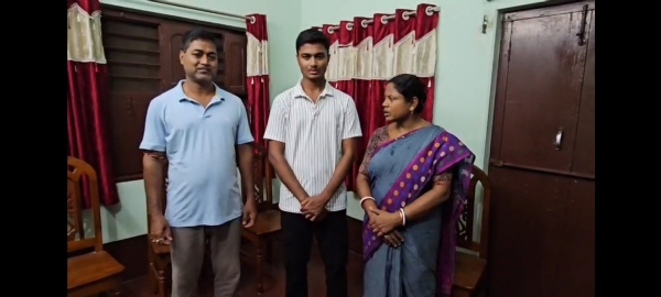 উচ্চ মাধ্যমিকে তৃতীয় প্রীতম