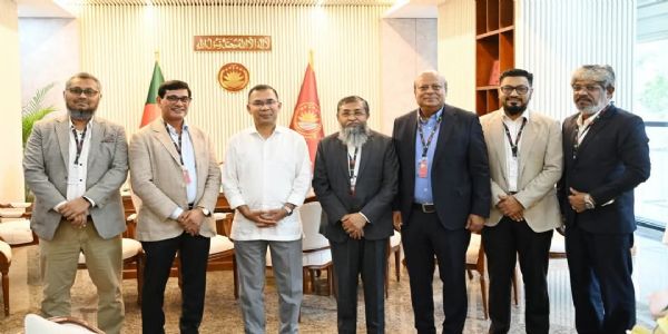 বাংলাদেশে পোশাক খাতের চ্যালেঞ্জ মোকাবিলা ও নীতিগত সহায়তার আশ্বাস প্রধানমন্ত্রী তারেকের