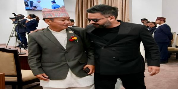 প্রধানমন্ত্রীর পদত্যাগ দাবি করলেন নেপালের বিরোধী নেতা হর্ক সামপাং, সংসদ অবমাননার অভিযোগ