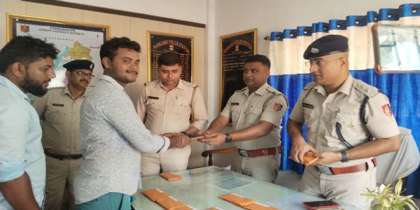 পুরশুড়া থানার বড় সাফল্য, উদ্ধার ৪২টি হারানো মোবাইল