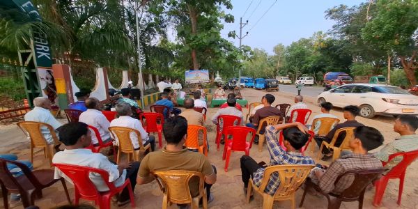 সাচীরামবাড়িতে টিএসআর-এর সচেতনতামূলক শিবির, মাদক ও এইচআইভি রোধে বার্তা