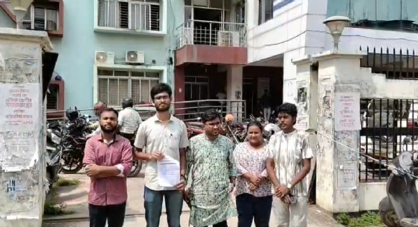 শিক্ষা ভবনে ডেপুটেশন