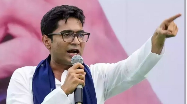 অভিষেকের নামে এফআইআর; বিজেপির প্রতিক্রিয়া, পাল্টা তৃণমূলের