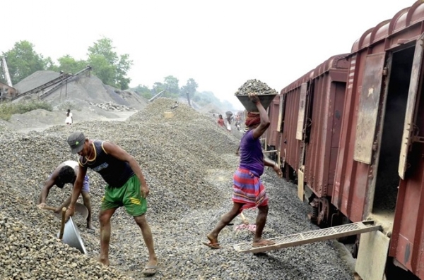 চিপস পরিবহণের দৃশ্য