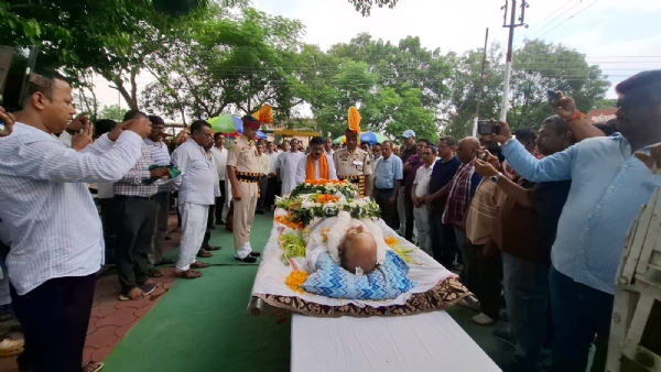 প্রয়াত প্রতিমন্ত্রী কালীদাস দত্ত