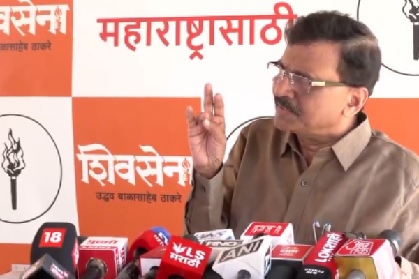 প্রধানমন্ত্রীর বিদেশ সফর নিয়ে তীব্র কটাক্ষ সঞ্জয় রাউতের