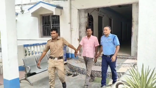 গ্রেফতার
