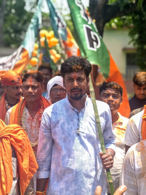 আরামবাগের বিজেপির অভিনন্দন যাত্রা