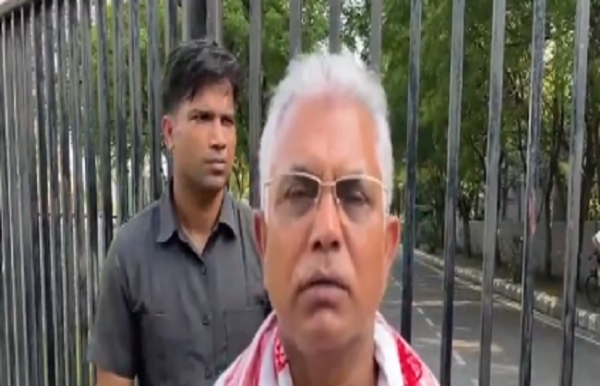 দিলীপ ঘোষ