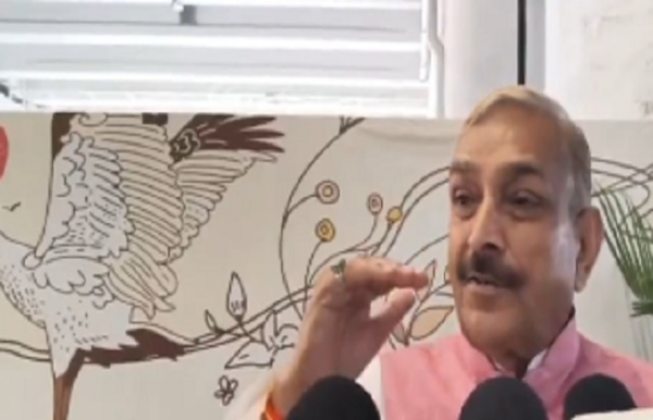 জ্বালানি সাশ্রয়ে প্রধানমন্ত্রীর আহ্বানকে কটাক্ষ প্রমোদের