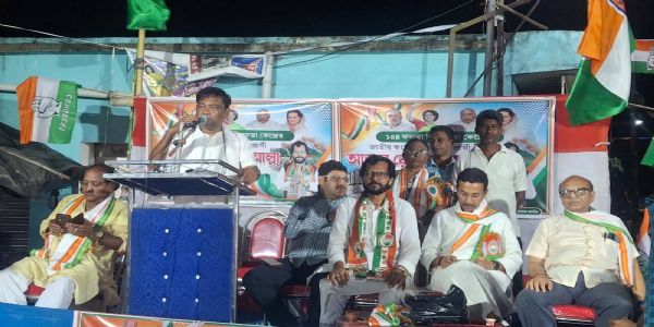ভোটের আগেই নাটকীয় পট পরিবর্তন ফলতায়, ভোটদান থেকে সরলেন তৃণমূল প্রার্থী