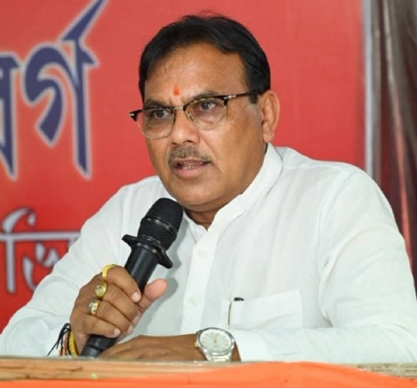মন্ত্রী প্রণজিৎ সিংহ রায়