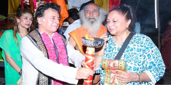 আউশিম খেতরপাল সম্মানিত হলেন আধ্যাত্মিক নেতৃত্ব পুরস্কারে