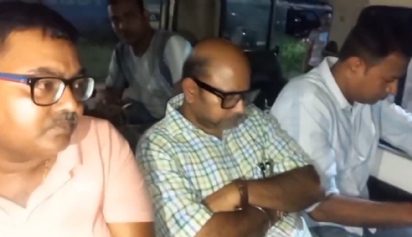 কাউন্সিলর গ্রেফতার