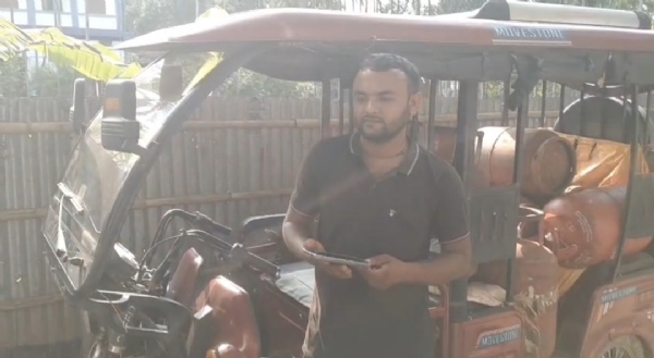 গ্যাস সিলিন্ডার জব্দ