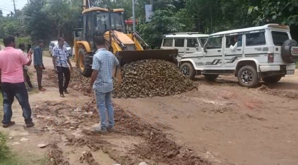 রাস্তা সংস্কার