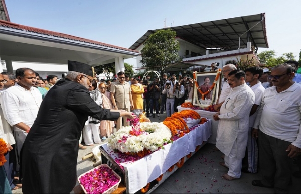 ভুবন চন্দ্র খান্ডুরিকে শ্রদ্ধাজ্ঞাপন উপরাষ্ট্রপতির