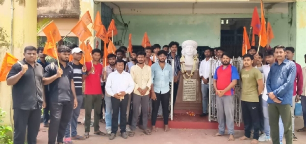 রামমোহন কলেজে এবিভিপি কর্মীরা