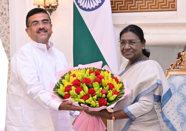 দিল্লিতে রাষ্ট্রপতির সঙ্গে সাক্ষাৎ মুখ্যমন্ত্রী শুভেন্দু অধিকারীর