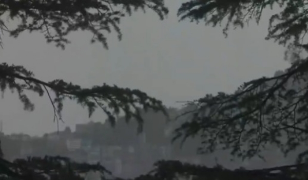 আচমকাই আবহাওয়ার পরিবর্তন হিমাচলে, একাধিক জেলায় বৃষ্টির পূর্বাভাস