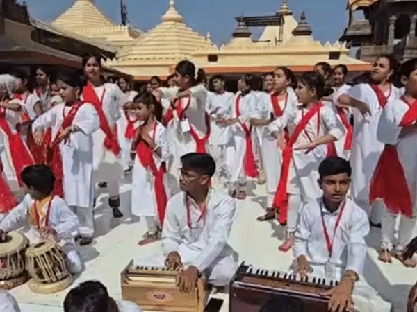 মহাকাল মন্দিরে অনন্য ‘অখণ্ড নৃত্য আরাধনা’, টানা ১৬ ঘণ্টা ধরে চলবে নৃত্যাঞ্জলি