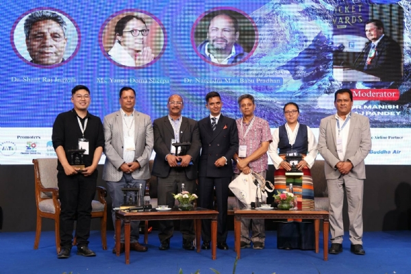 কাঠমান্ডুতে ১০ জুন ‘এভারেস্ট সামিটার্স সামিট’, সম্মানিত হবেন ১৭৬ জন পর্বতারোহী