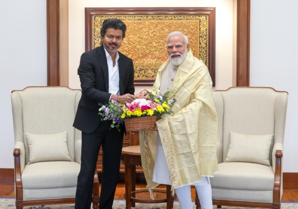 দিল্লিতে প্রধানমন্ত্রীর সঙ্গে সাক্ষাৎ মুখ্যমন্ত্রী বিজয়ের