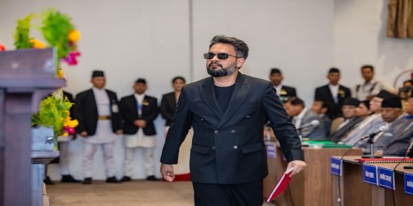 প্রধানমন্ত্রীর সংসদে উপস্থিতির আশ্বাসে কাটল অচলাবস্থা, স্বাভাবিক নেপাল সংসদ