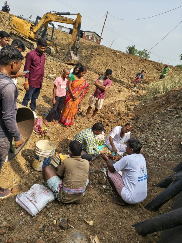 ভিত পুজোর মধ্য দিয়ে ব্রীজের কাজ শুরু