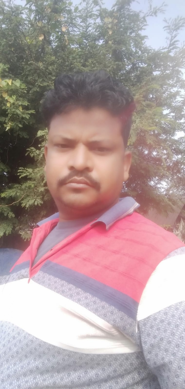 আরামবাগের মৃত বিদ্যুৎ বিভাগের কর্মী