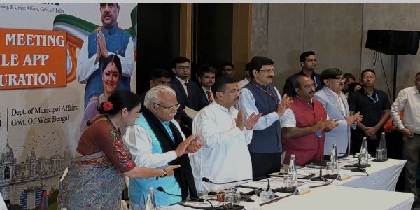 পশ্চিমবঙ্গে ‘স্বচ্ছতা’ অ্যাপের সূচনা করলেন কেন্দ্রীয় মন্ত্রী মনোহর লাল খাট্টর