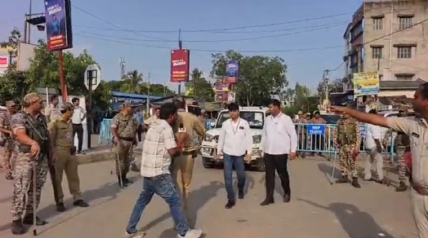 নির্মল মাঝিকে ঘিরে চোর স্লোগান