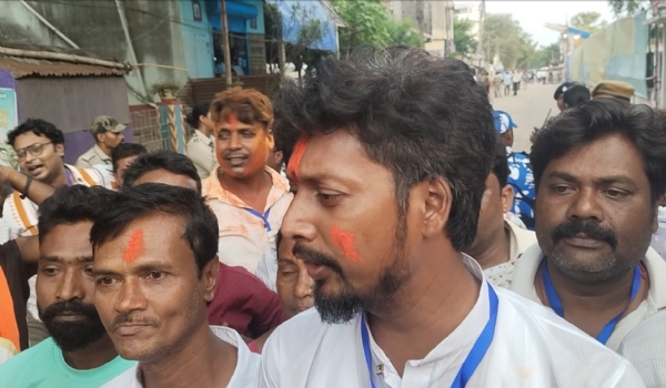 আরামবাগে জয়ী বিজেপি প্রার্থী হেমন্ত বাগ