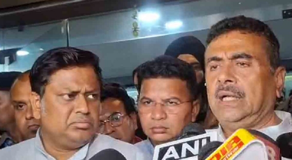 আপ্তসহায়ক খুনে প্রতিক্রিয়া শুভেন্দুর