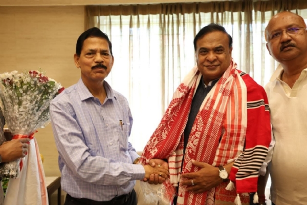 Former MP Congratulates Chief Minister