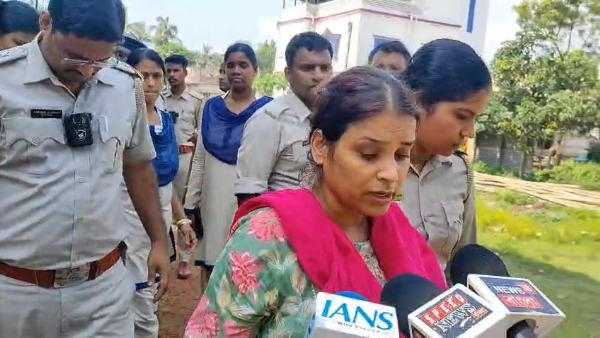পুলিশি তল্লাশি