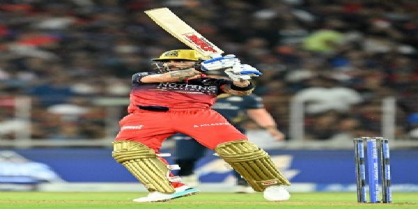 ফাইনালে আইপিএলের দ্রুততম অর্ধশতক কোহলির