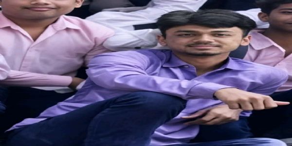পুলিশের এনকাউন্টারে নিহত রোজ আলির জানাজা ও মৃতদেহ কবরস্থ করতে বাধা গ্রামবাসীর