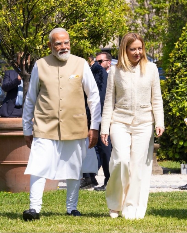মোদীকে শুভেচ্ছা মেলোনির