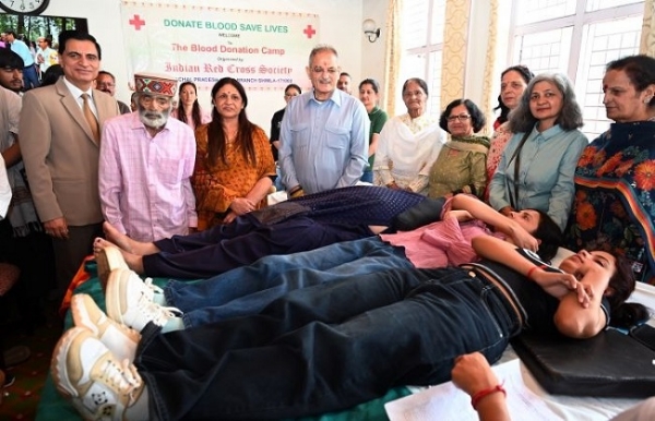 জনকল্যাণমূলক কর্মকাণ্ডে যুবসমাজকে এগিয়ে আসার আহ্বান রাজ্যপালের
