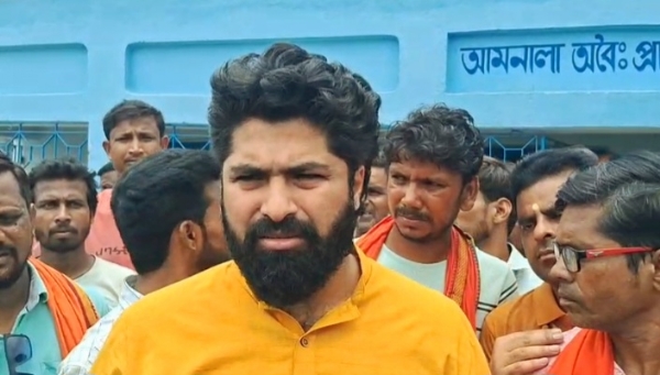 বারাবনির বিধায়ক অরিজিৎ রায় বারাবনির বিধায়ক অরিজিৎ রায়