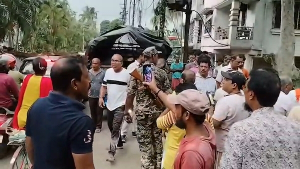সরকারি সামগ্রী উদ্ধার