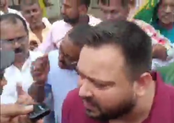 তেজস্বী যাদব