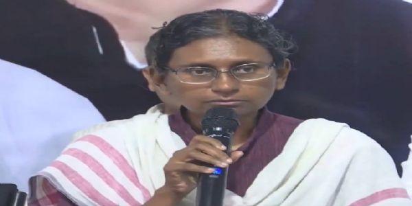 প্রার্থিপদ বাতিলের বিরুদ্ধে সুপ্রিম কোর্টের দ্বারস্থ নটরাজন, দ্রুত শুনানির আর্জি