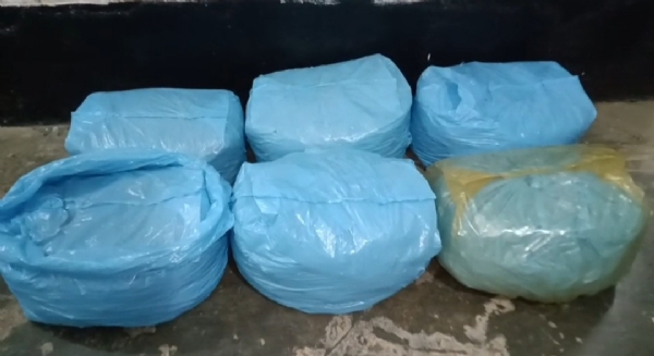 গাঁজা উদ্ধার করল পুলিশ গাঁজা উদ্ধার করল পুলিশ